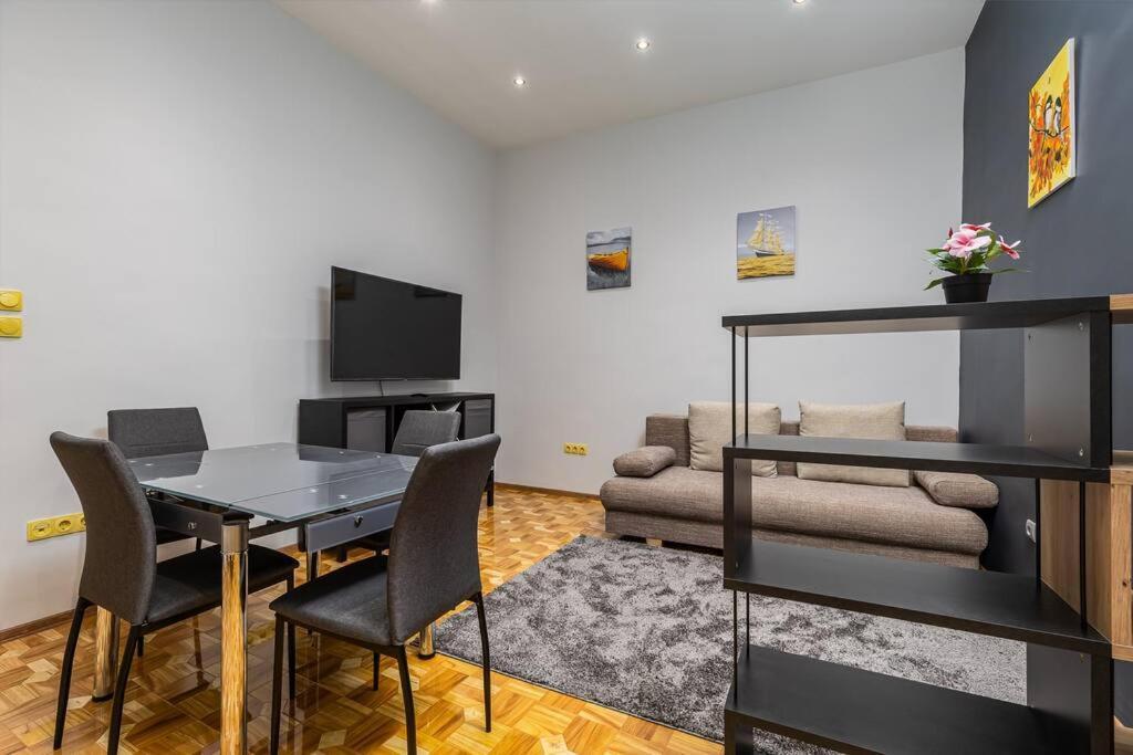 Appartement Bold Base *